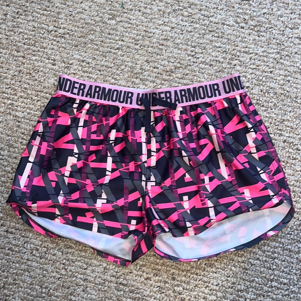 pink under armor, athletic shorts,youth xl